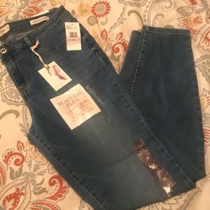 Jessica Simpson skinny jeans! NWT